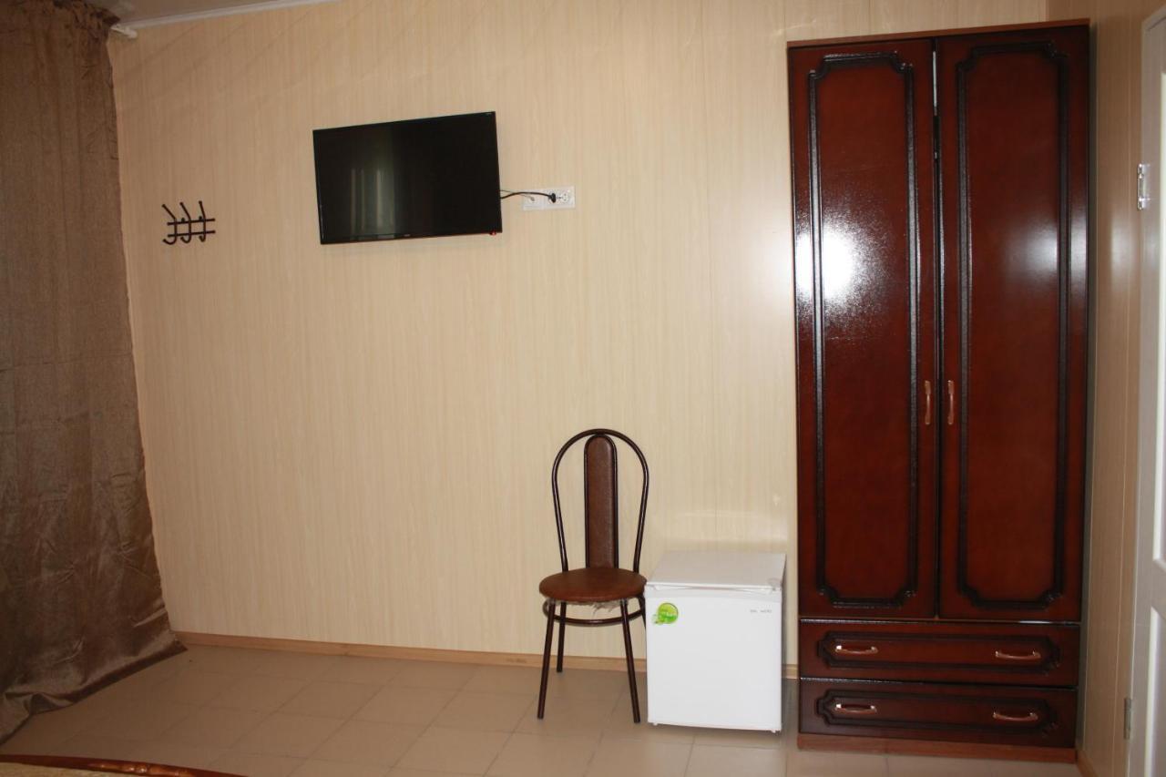 Guest House Raduga Alakhadzi Ngoại thất bức ảnh